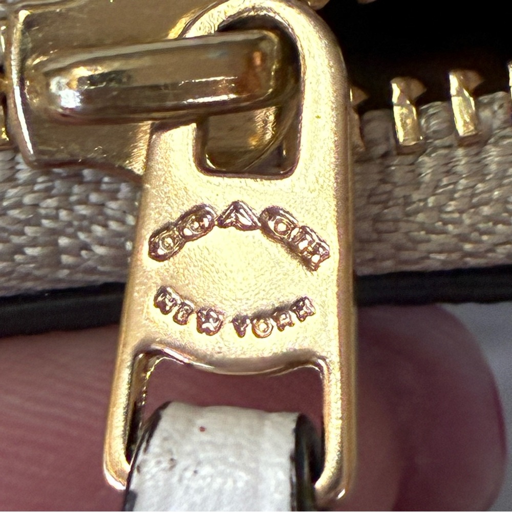 Coach Signature Coated Canvas Medium Zip Around Wallet - Picture 4 of 15